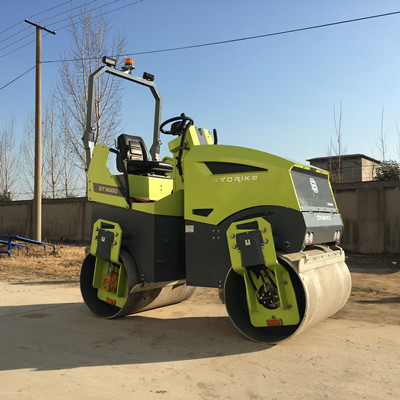 小型壓路機(jī)如何預(yù)防打滑？